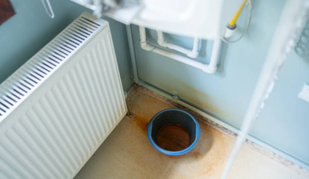 Best Emergency water damage restoration  in Amerin Nyon, CA